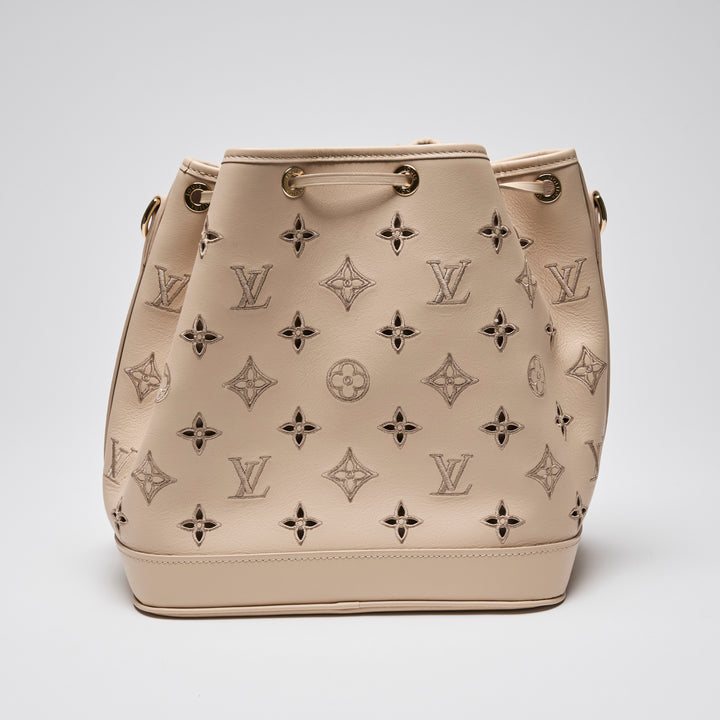 Louis Vuitton Beige Calfskin Perforated Leather Petit Noe Broderie Anglaise Bucket Bag