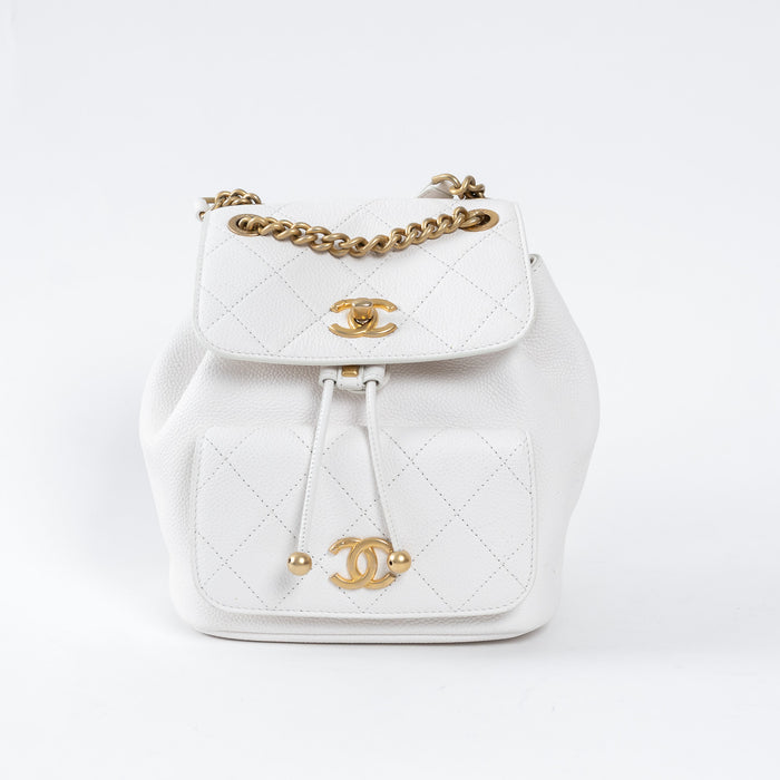 Pre-Loved Chanel ™ White Pebbled Leather Duma Backpack