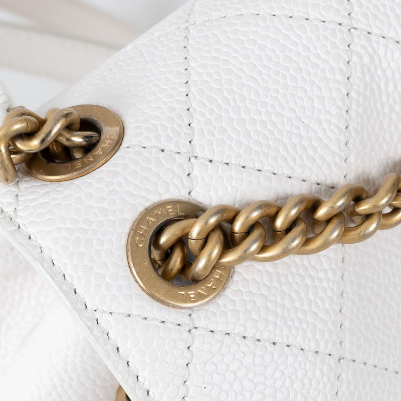 Pre-Loved Chanel ™ White Pebbled Leather Duma Backpack