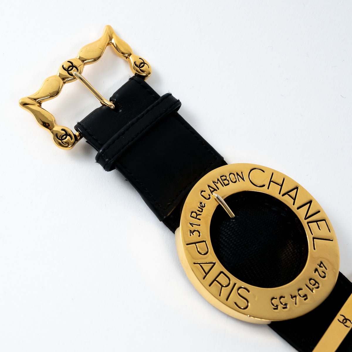 Pre-Loved Chanel™ Gold Tone Multi Buckle Belt Size 80/32