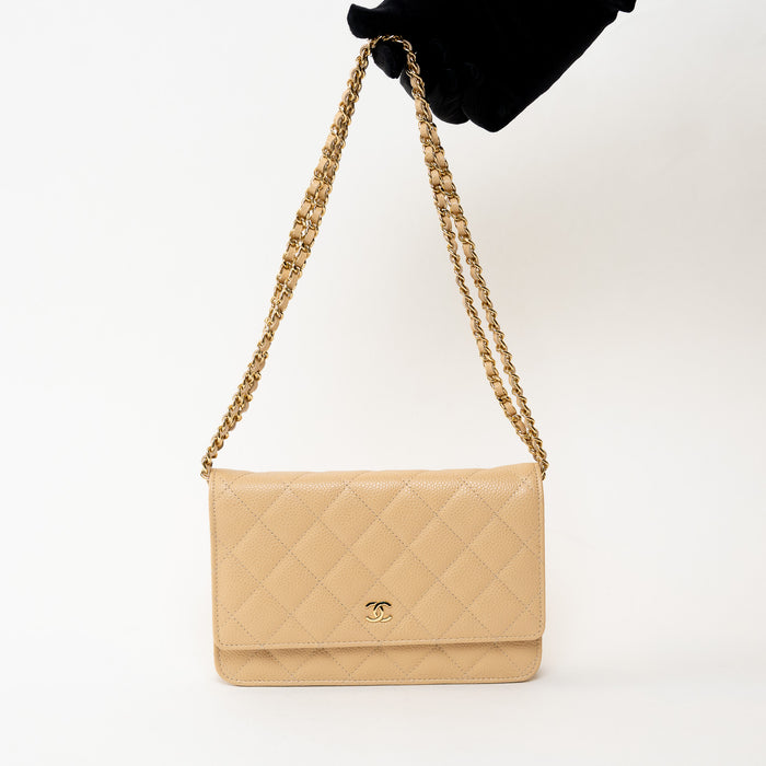 Pre-Loved Chanel™ Cream Pebbled Leather Wallet on Chain