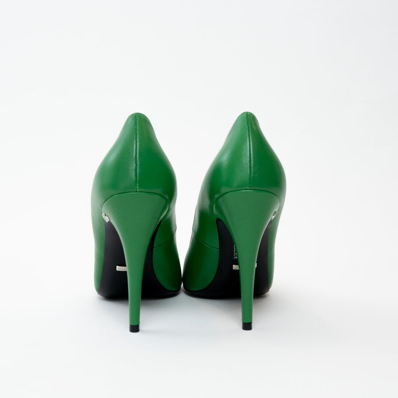 Gucci Green Grained Pump Heels Size 39.5