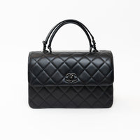 Pre-Loved Chanel™ Black Grained Quilted Leather Large Trendy Bag