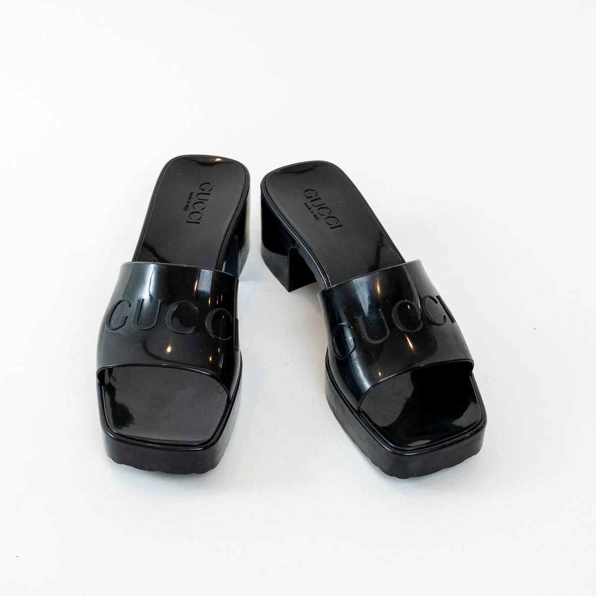 Gucci Black Embossed Block Heel Sandals Size 39