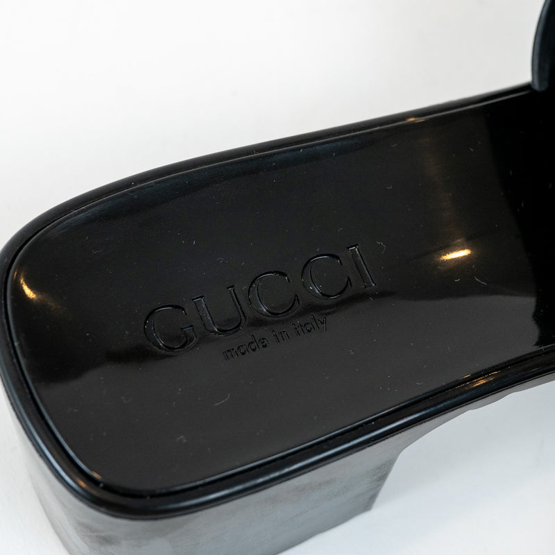 Gucci Black Embossed Block Heel Sandals Size 39