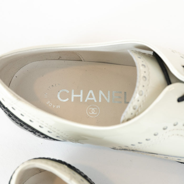 Pre-Loved Chanel™ White and Black Patent Leather Loafers Size 38.5