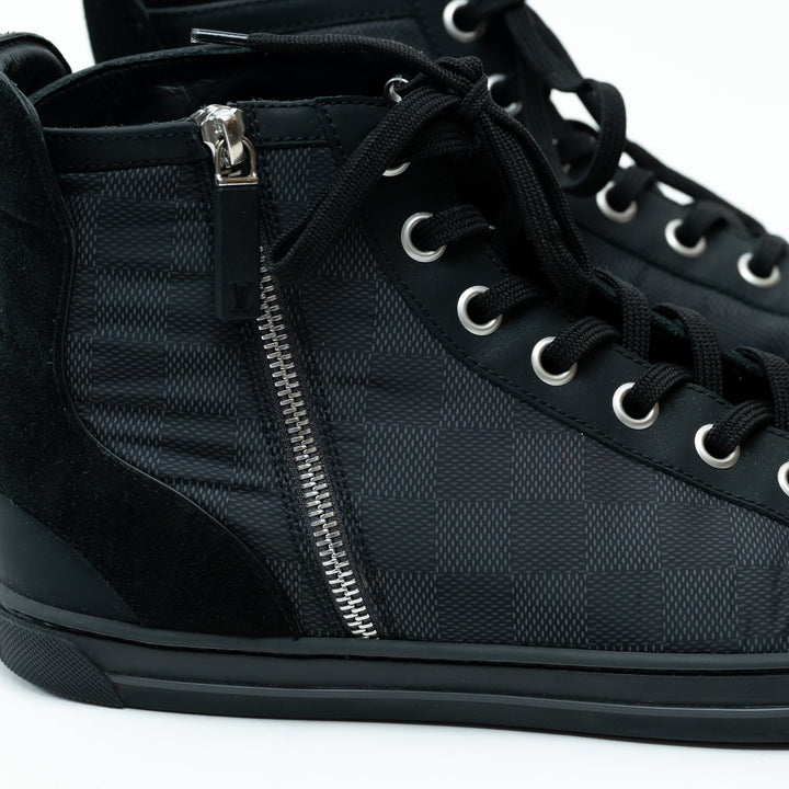 Mens Louis Vuitton Damier Graphite Nylon High-Top Sneakers Size 8.5
