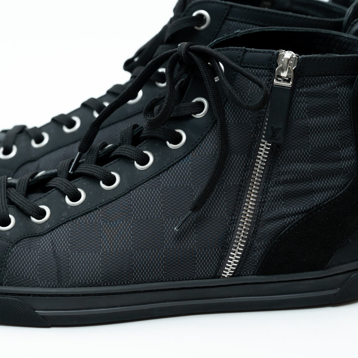 Mens Louis Vuitton Damier Graphite Nylon High-Top Sneakers Size 8.5