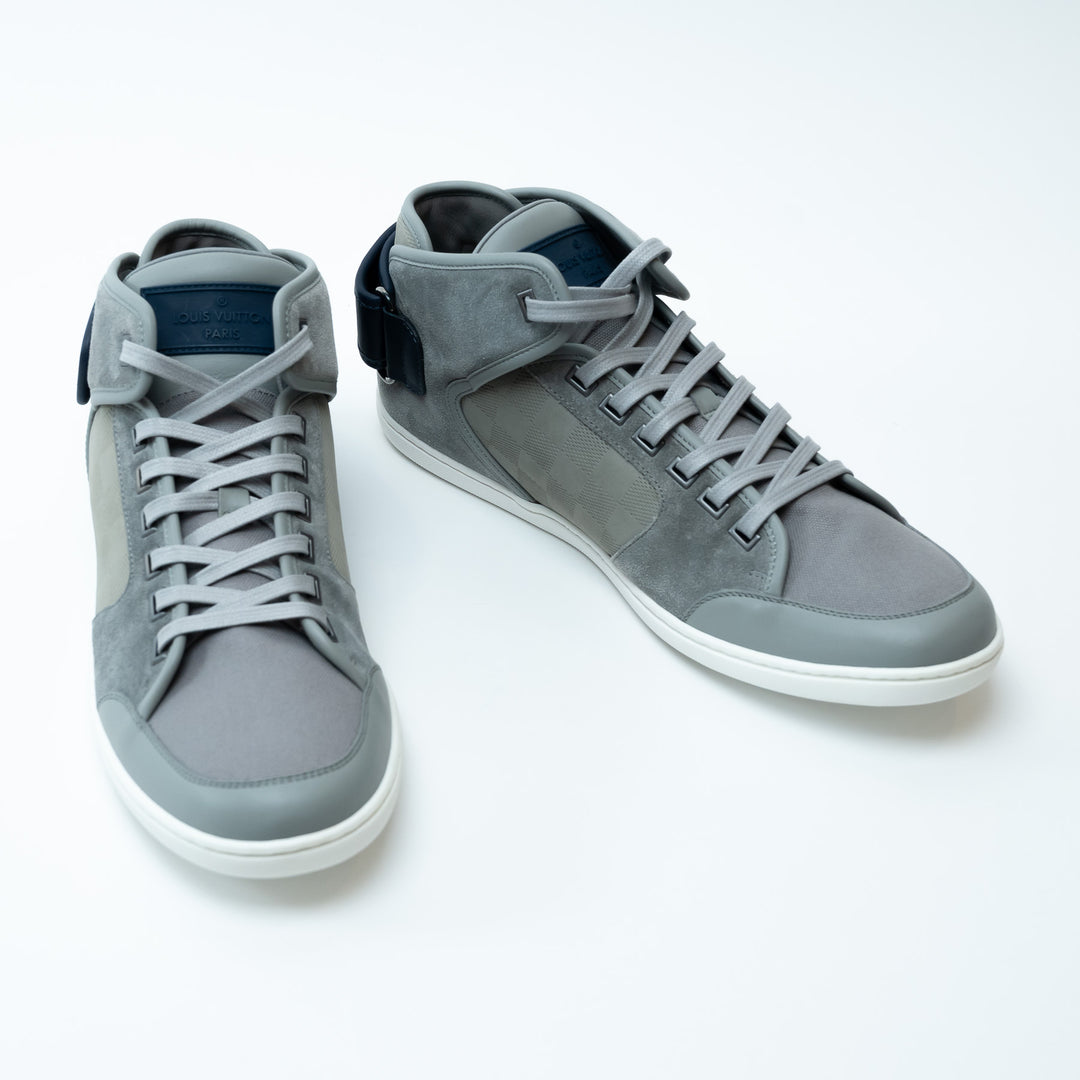 Mens Louis Vuitton Grey/Navy Sneakers Size 8.5