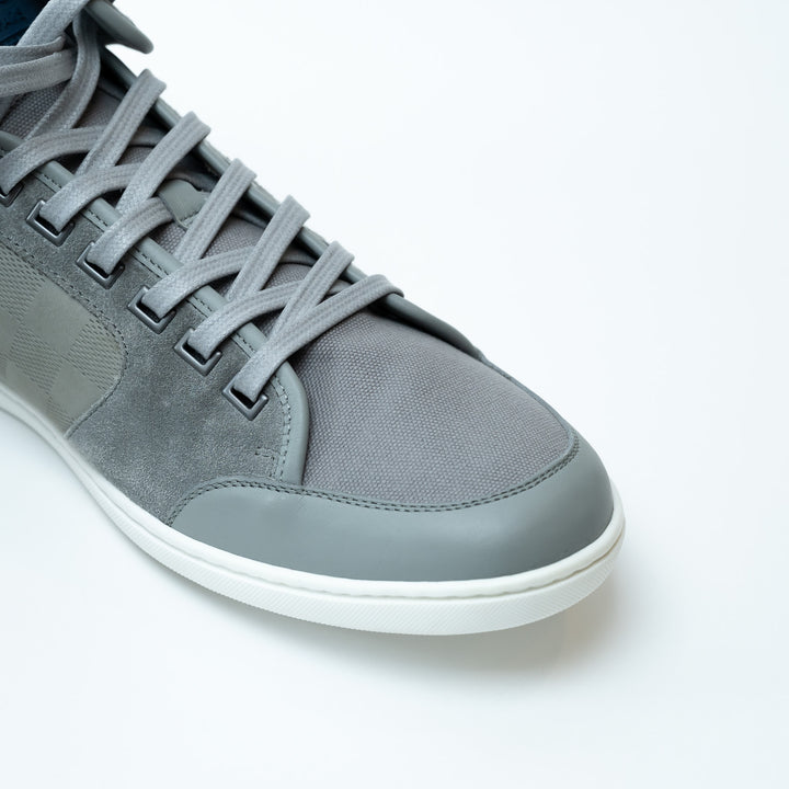 Mens Louis Vuitton Grey/Navy Sneakers Size 8.5