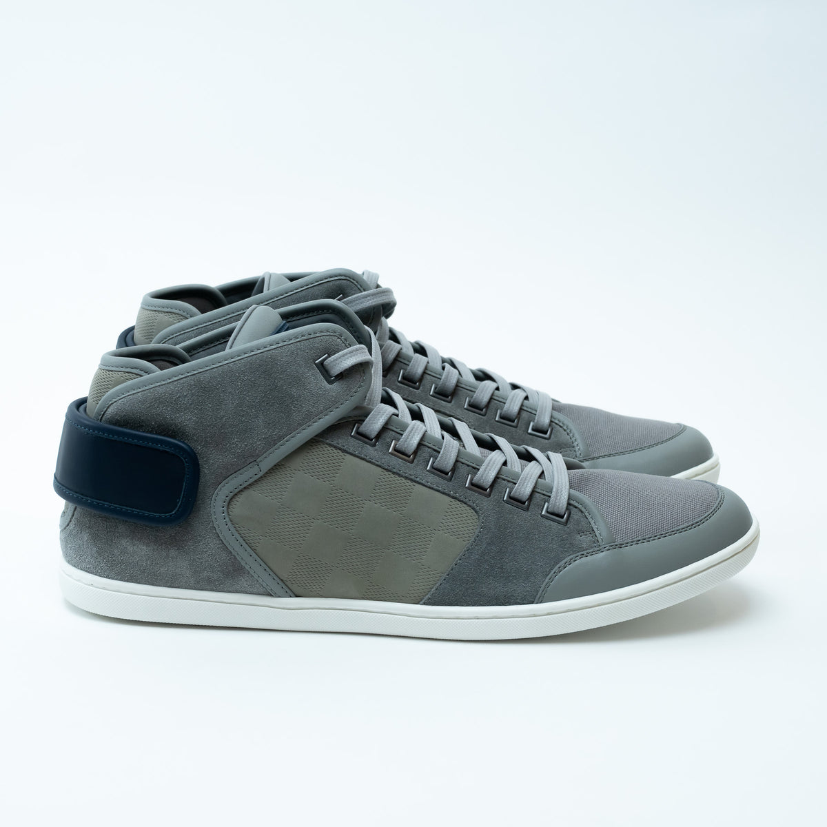 Louis Vuitton Grey/Navy Sneakers Size 8.5