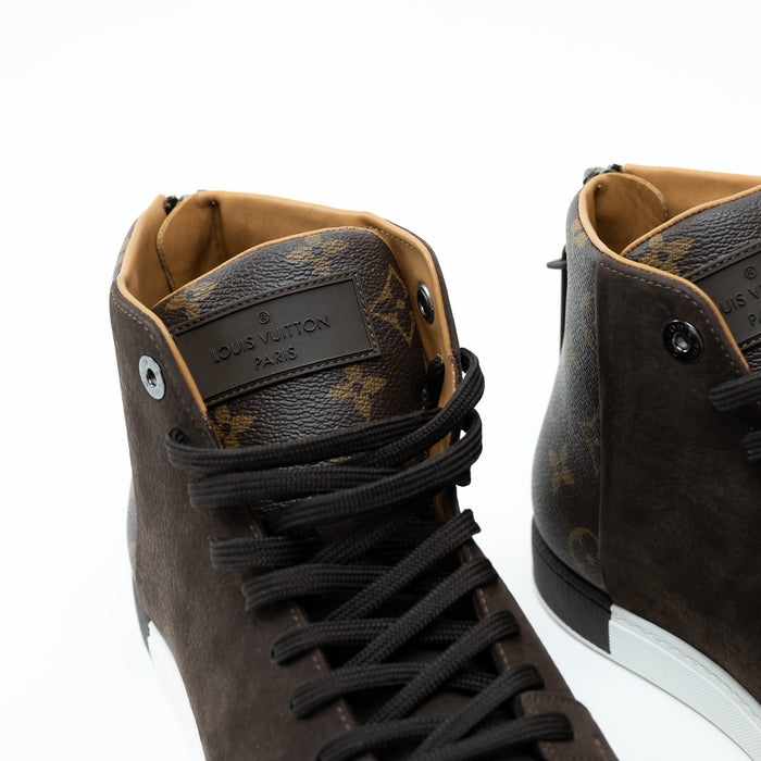Louis Vuitton Brown/Monogram High Top Sneakers Size 8.5