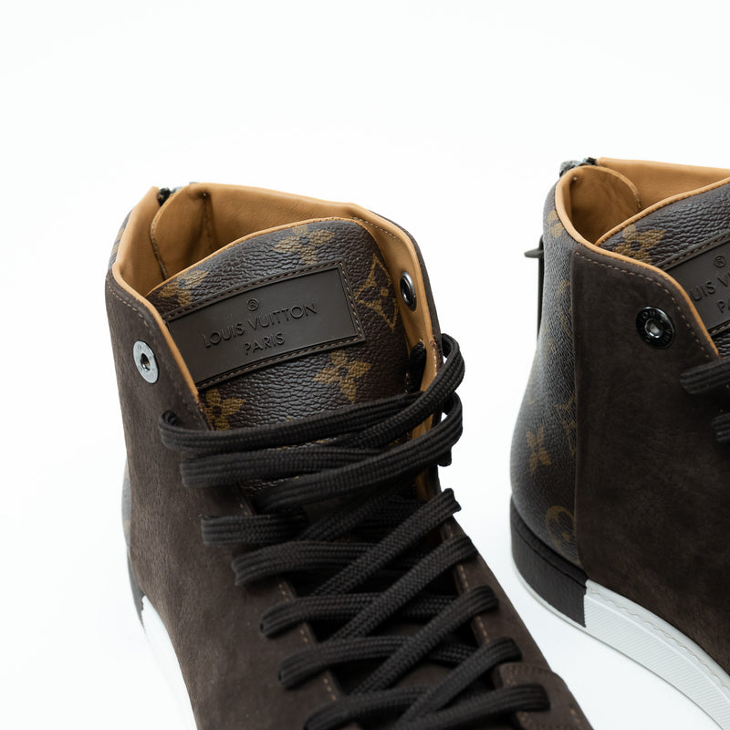 Louis Vuitton Brown/Monogram High Top Sneakers Size 8.5