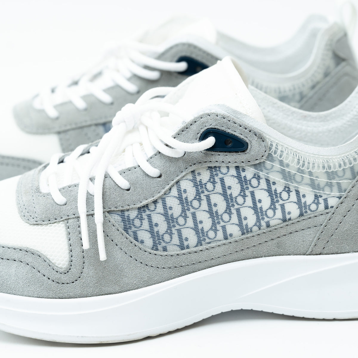 Dior White and Grey Low Top Sneakers with Oblique Detail Size 43