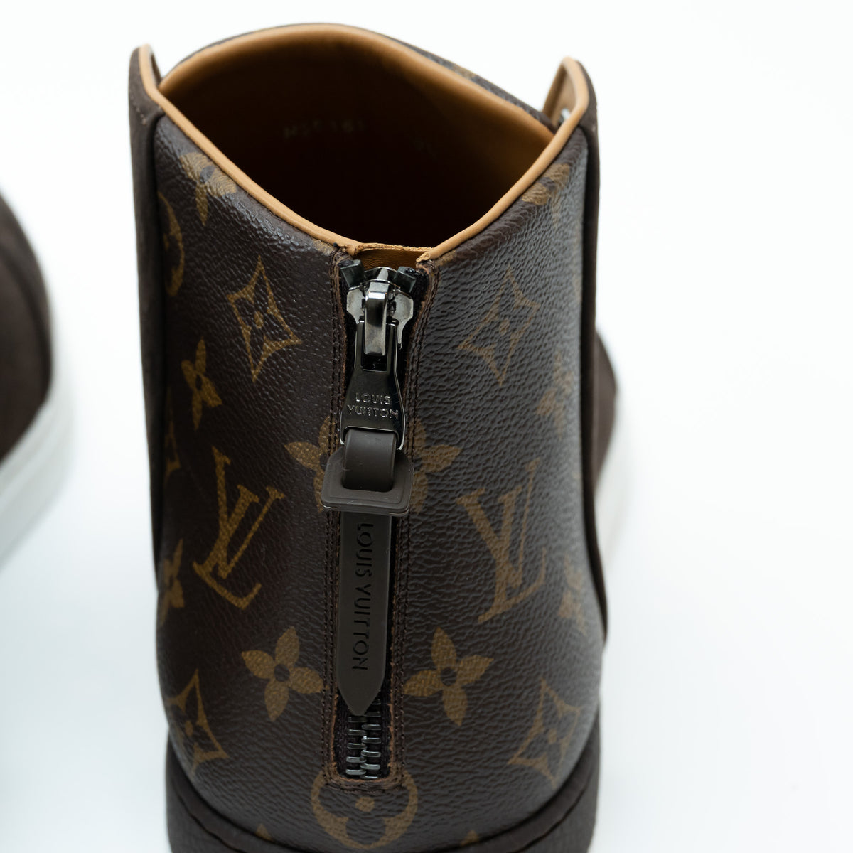 Louis Vuitton Brown/Monogram High Top Sneakers Size 8.5