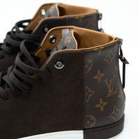 Louis Vuitton Brown/Monogram High Top Sneakers Size 8.5