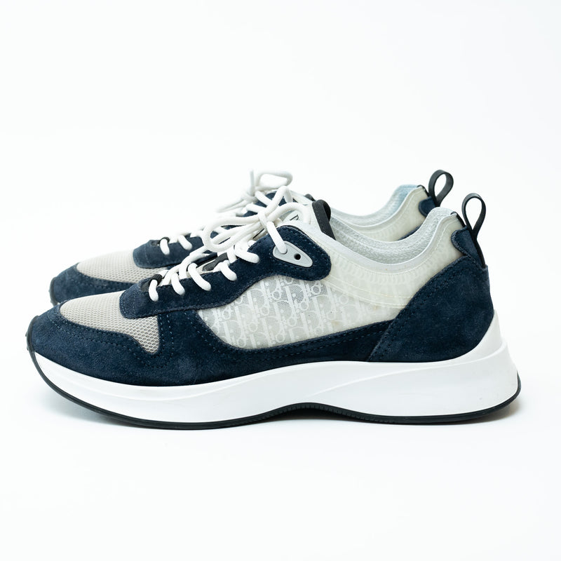 Dior Grey/Navy Low Top Sneakers with Oblique Detail Size 43
