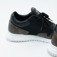 Louis Vuitton Black Mesh/Monogram Low Top Sneakers Approx. Size 9