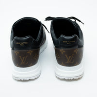 Louis Vuitton Black Mesh/Monogram Low Top Sneakers Approx. Size 9