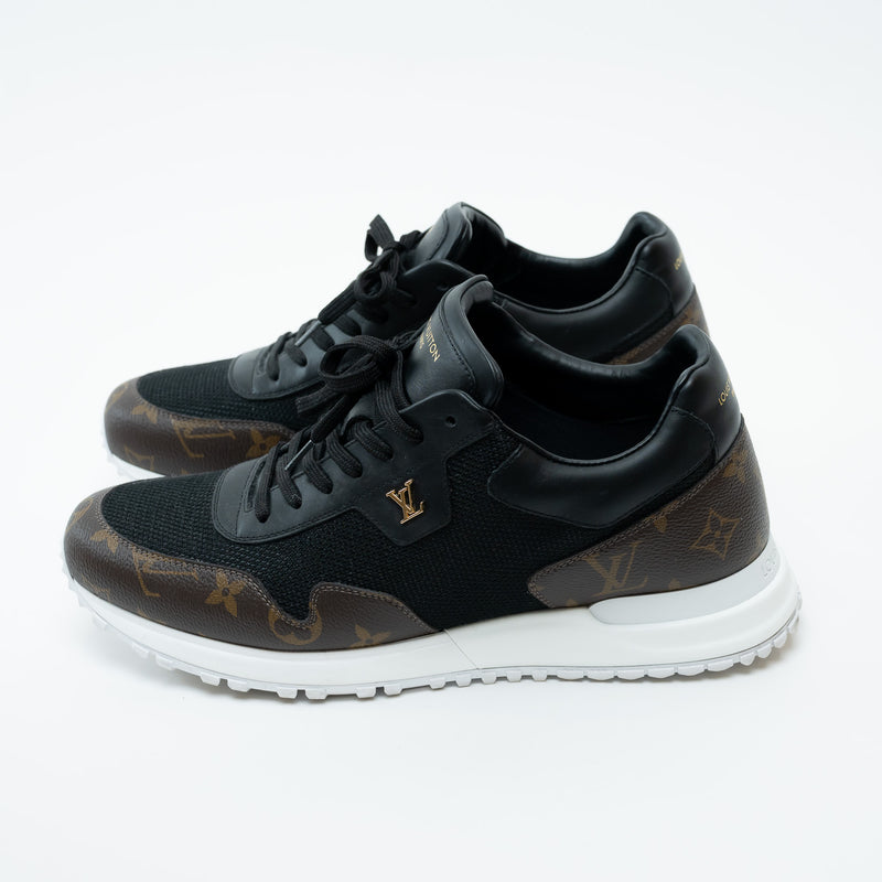 Louis Vuitton Black Mesh/Monogram Low Top Sneakers Approx. Size 9