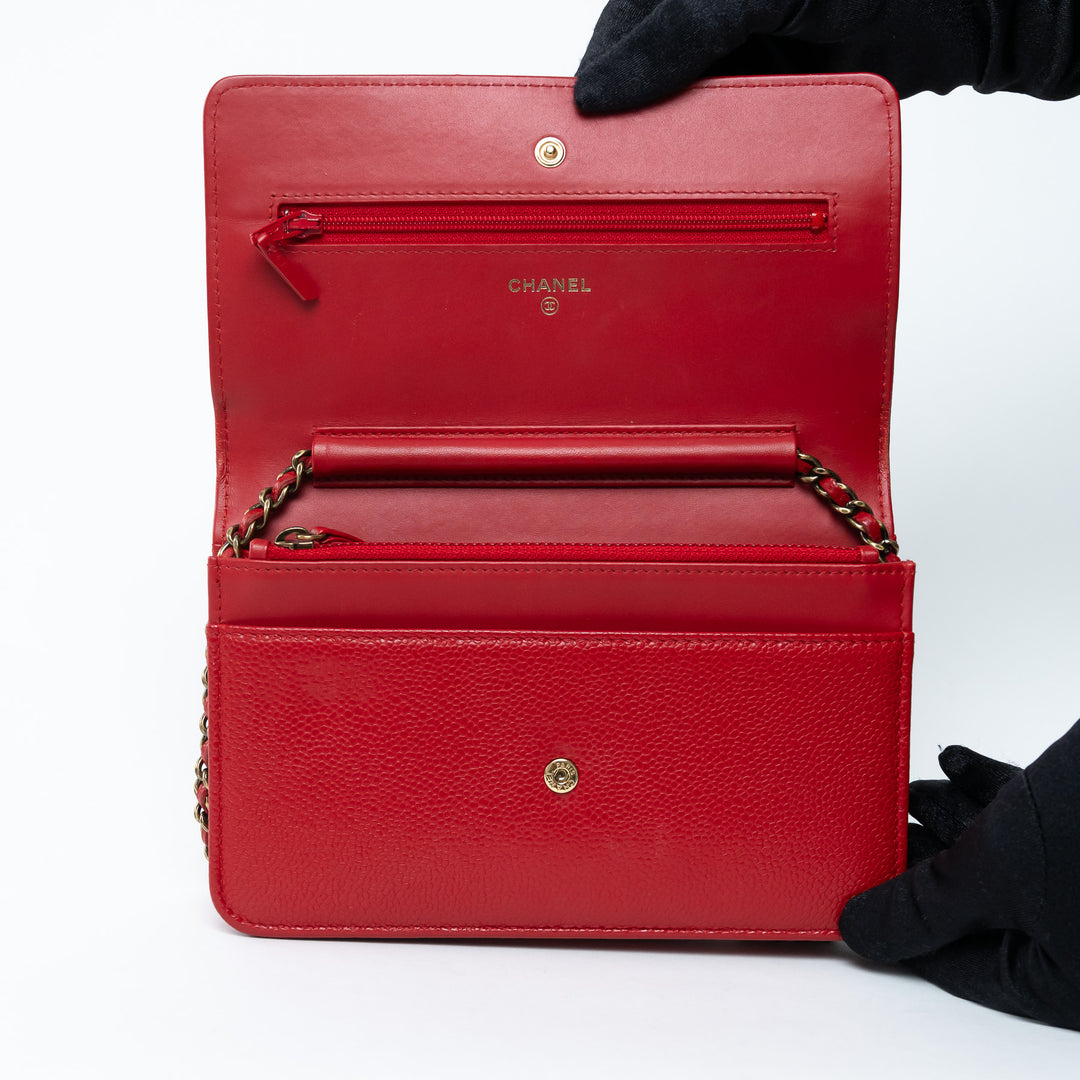 Pre-Loved Chanel ™ Red Pebbled Leather CC Timeless Wallet on Chain