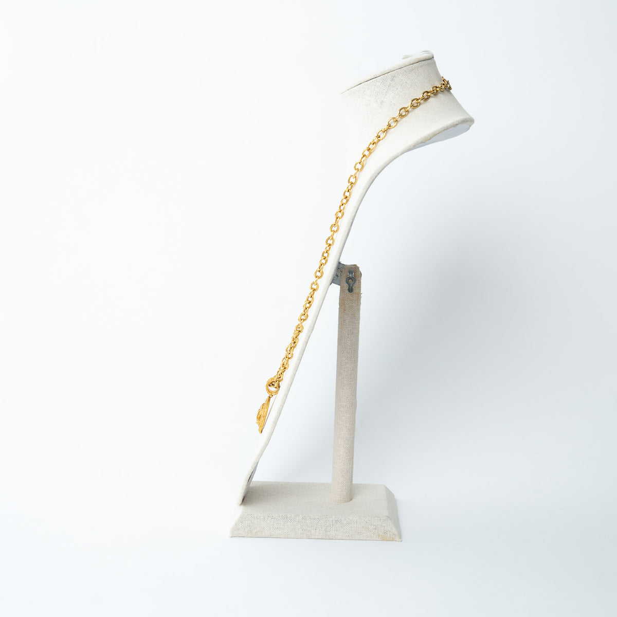 Pre-Loved Chanel™ Faux Gold Necklace with Interlocking Logo