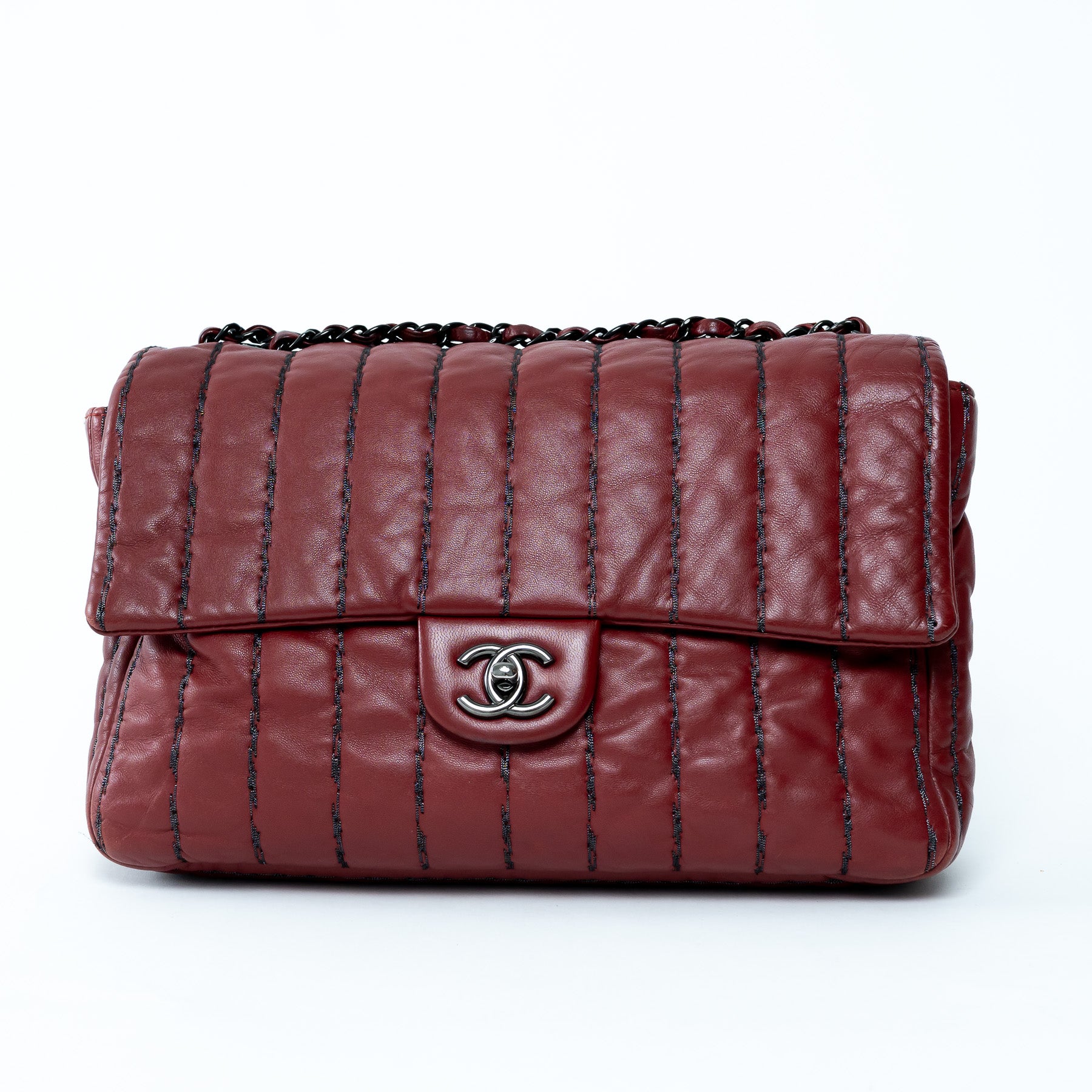 ★エレガントでクール【 CHANEL 】フラップ バッグ エレガント】【CHANEL】シャネル フラップバッグ