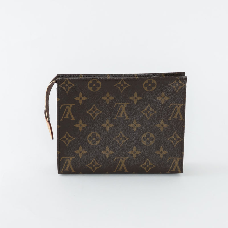 Louis Vuitton Monogram Canvas Toiletry Pouch 19