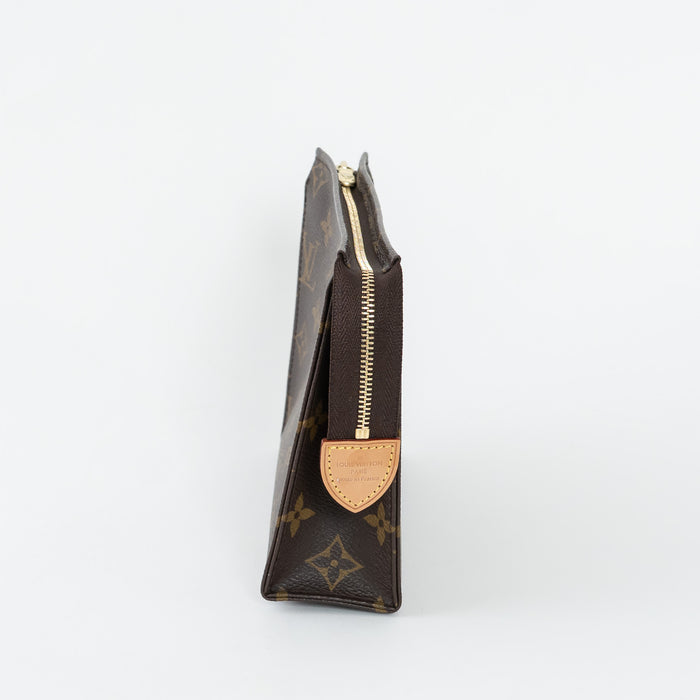 Louis Vuitton Monogram Canvas Toiletry Pouch 19