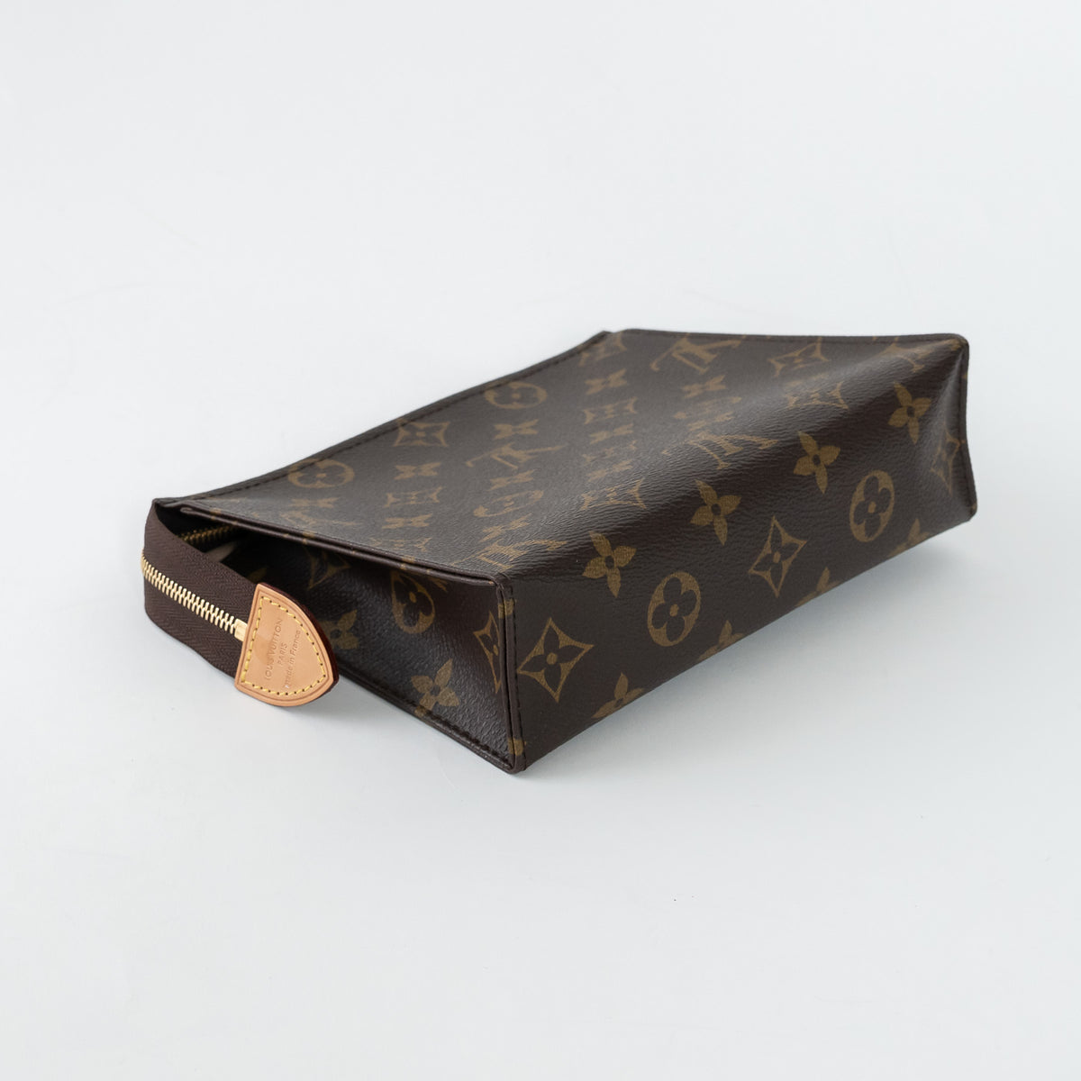 Louis Vuitton Monogram Canvas Toiletry Pouch 19