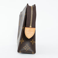 Louis Vuitton Monogram Canvas Toiletry Pouch 19