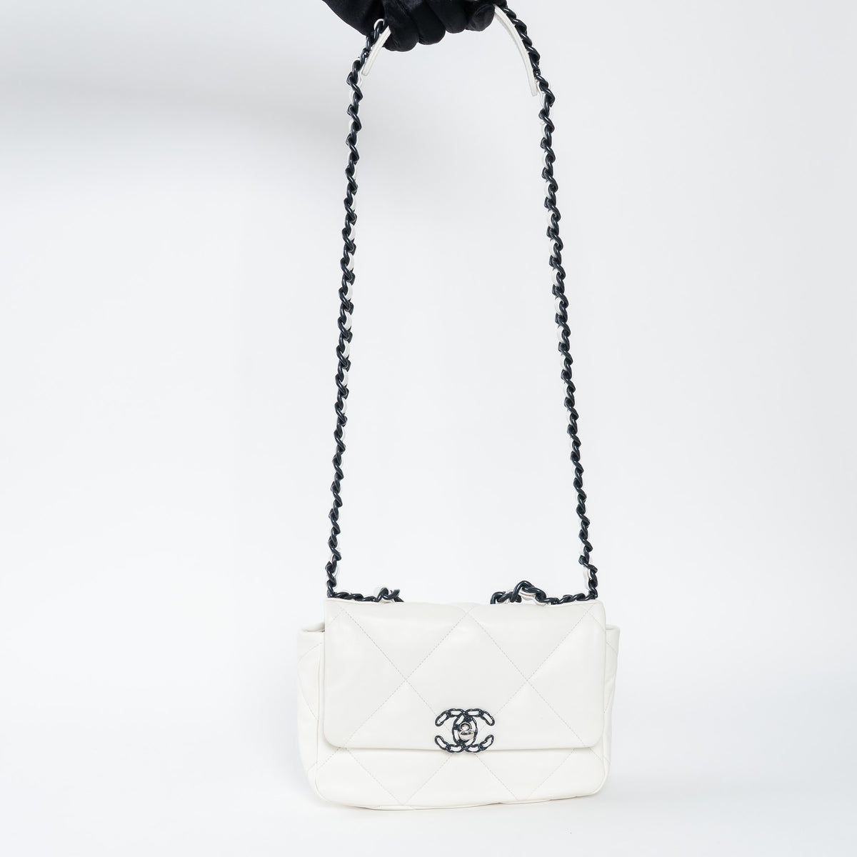 Pre-Loved Chanel™ White Calfskin Leather Medium 19 Flap Bag