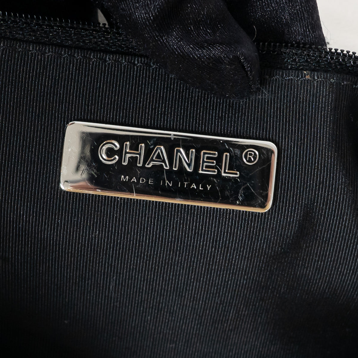 Pre-Loved Chanel™ White Calfskin Leather Medium 19 Flap Bag