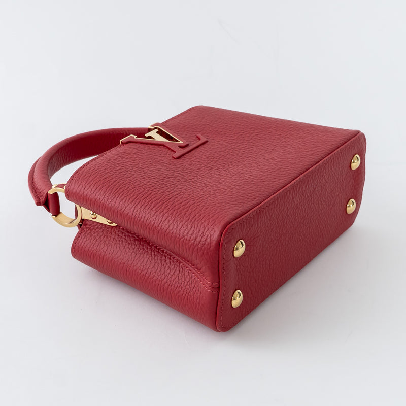 Louis Vuitton Scarlett Red Taurillon Leather Capucines Mini Handbag