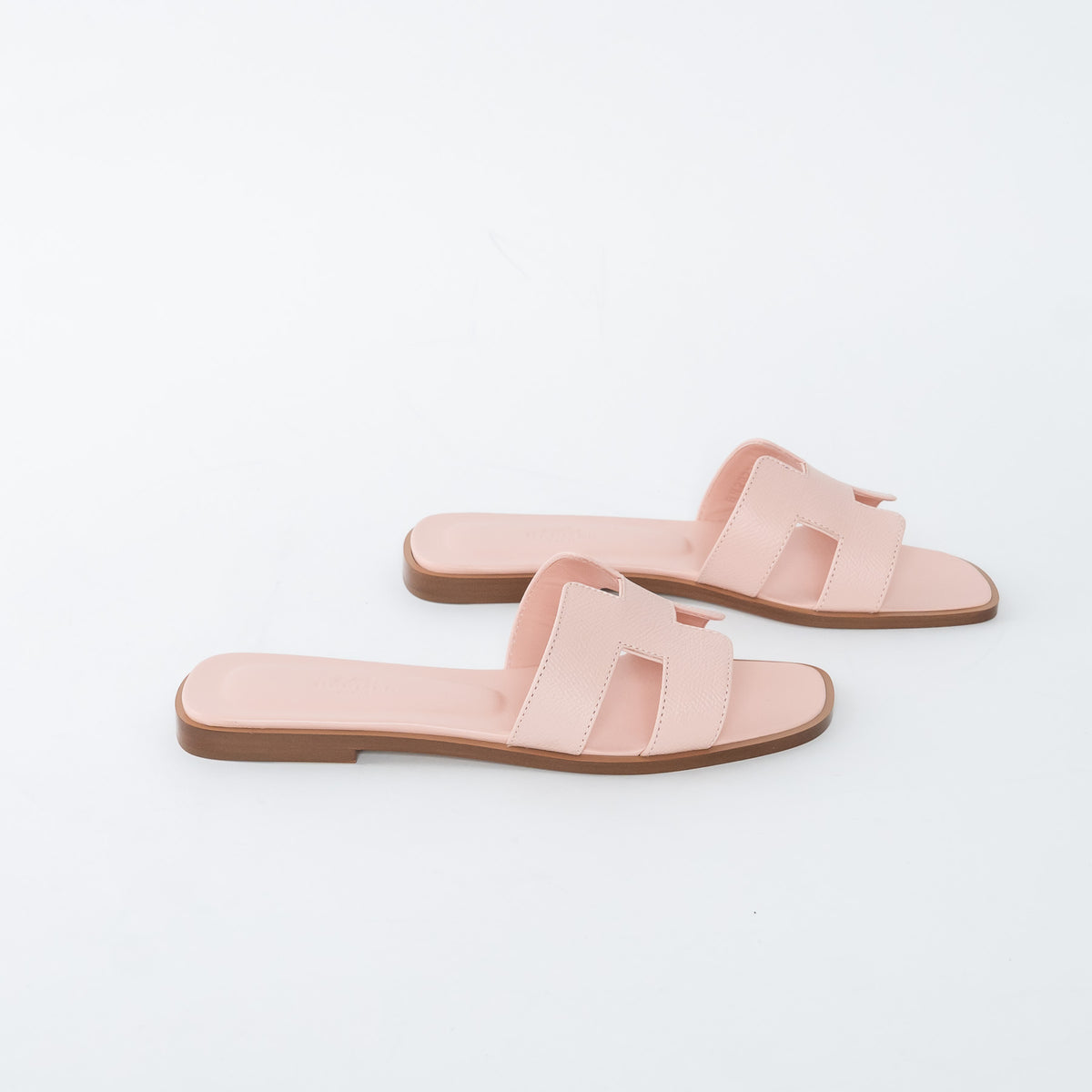 Hermes Rose Porcelaine Epsom Calfskin Leather Oran Sandals Size 37.5