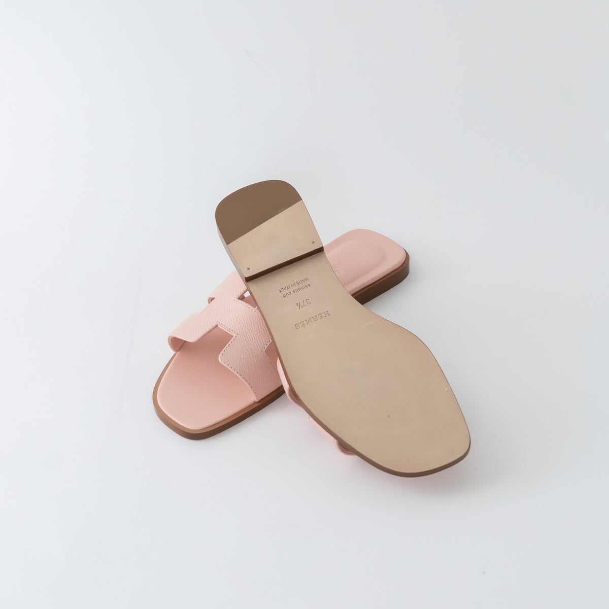 Hermes Rose Porcelaine Epsom Calfskin Leather Oran Sandals Size 37.5