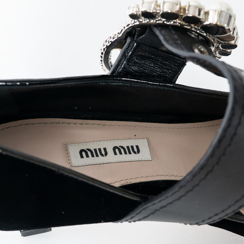 Miu Miu Black Velvet Faux Pearl Pumps Size 37
