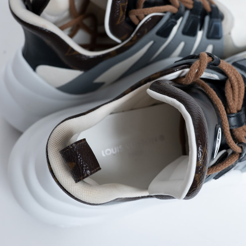 Louis Vuitton Leather and Monogram Canvas Arclight Sneakers Size 38