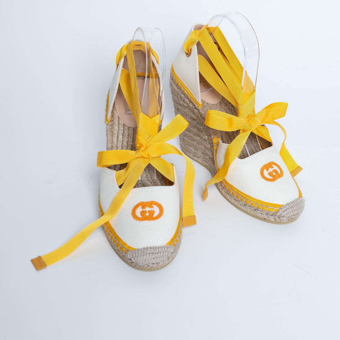 Gucci Yellow and White Canvas Espadrille Wedges with Ties Size 38