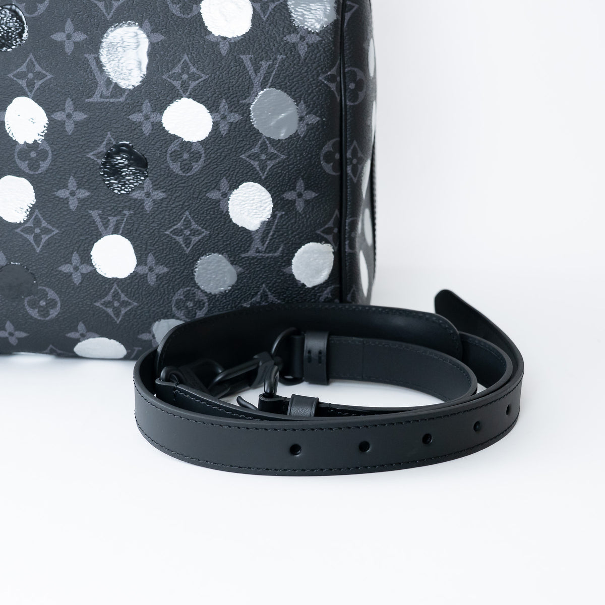 Louis Vuitton x Yayoi Kusama Monogram Eclipse Bandouliere Keepall 60