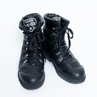 Pre-Loved Chanel™ "Coco Neige" Black Leather Winter Boots Size 38