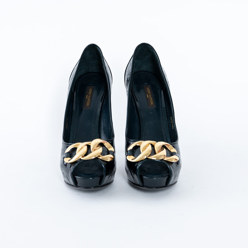 Louis Vuitton Green Patent Monogram Pumps Size 37