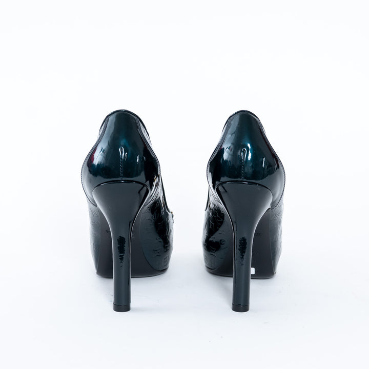 Louis Vuitton Green Patent Monogram Pumps Size 37