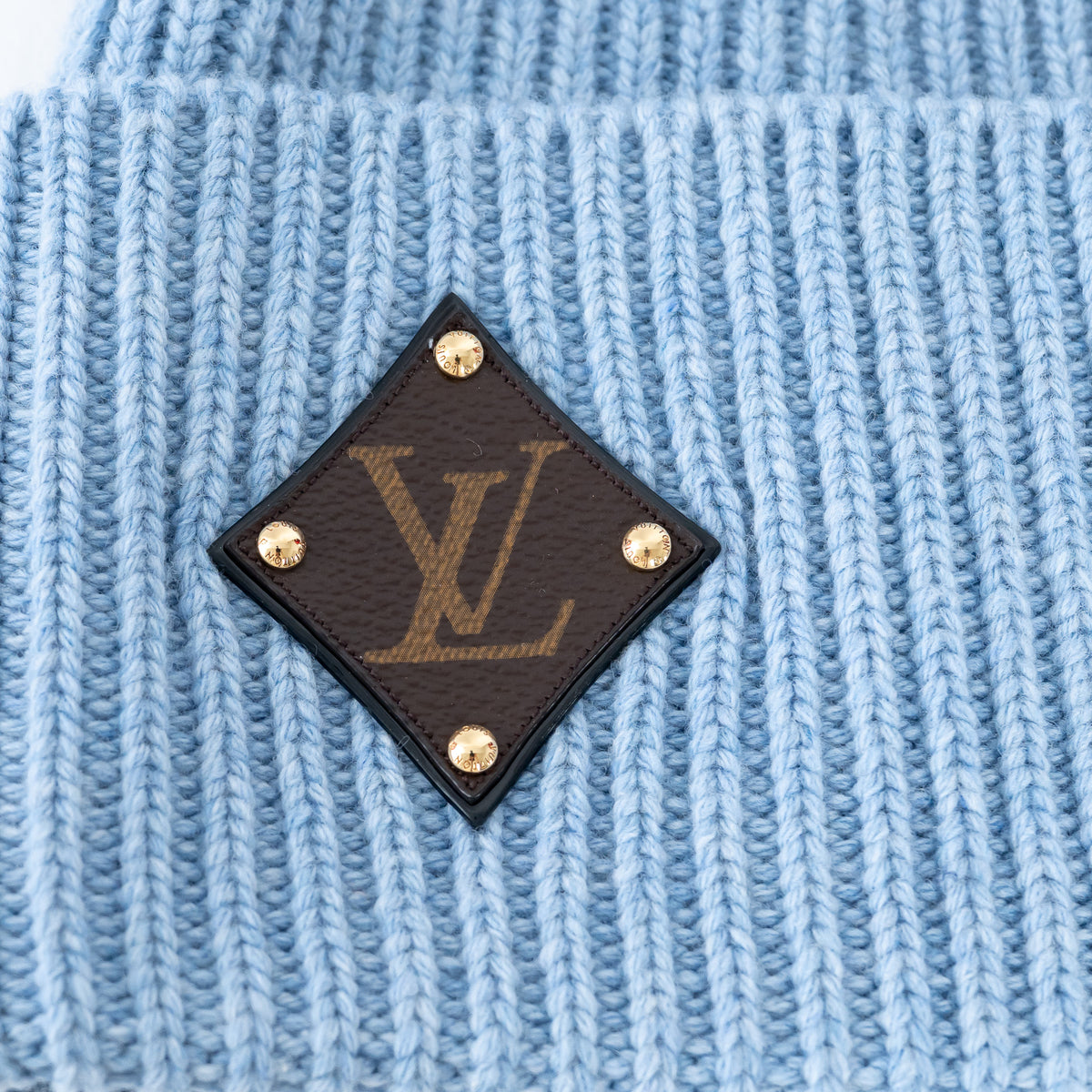 Louis Vuitton Pink/Blue Ribbed Knit Hats with Logo Detail