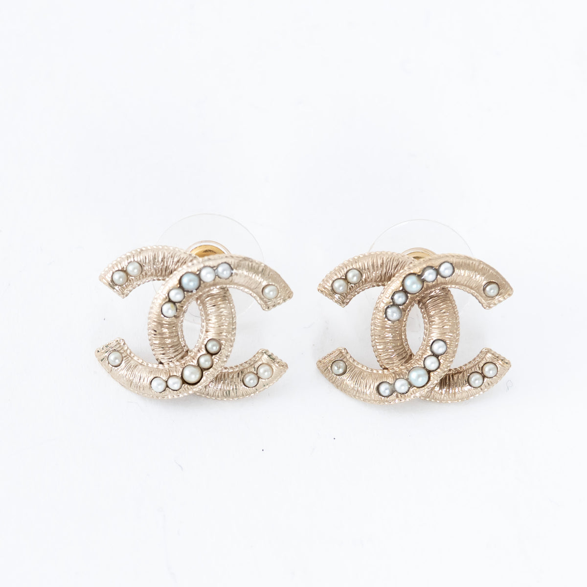 Pre-Loved Chanel™ Gold Tone Logo Stud Earrings with Multi Size Faux Pearls