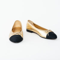 Pre-Loved Chanel™ Metallic Gold Laminated Lambskin Leather Ballet Flats Size 39