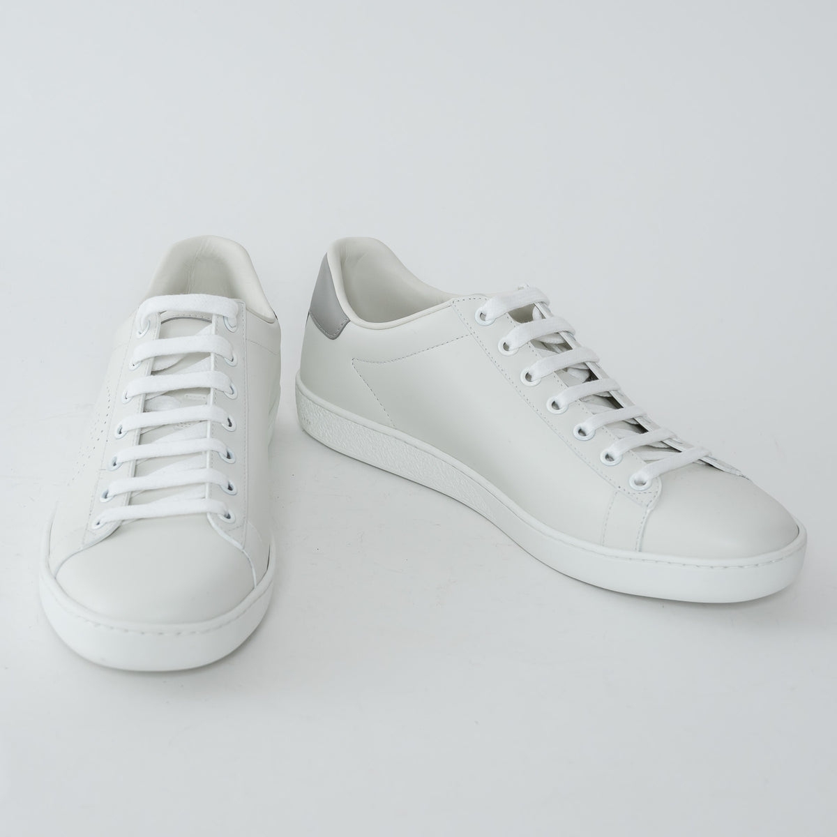 Gucci White Leather Perforated GG Low Top Sneakers Size 39.5