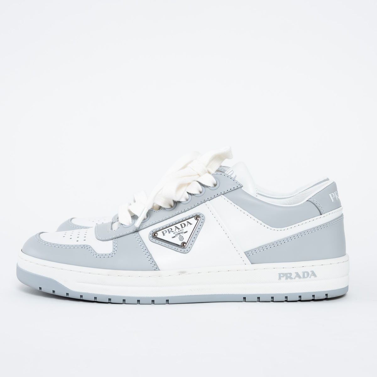 Prada White/Grey Calf Leather Downtown Low Top Sneakers Size 37.5