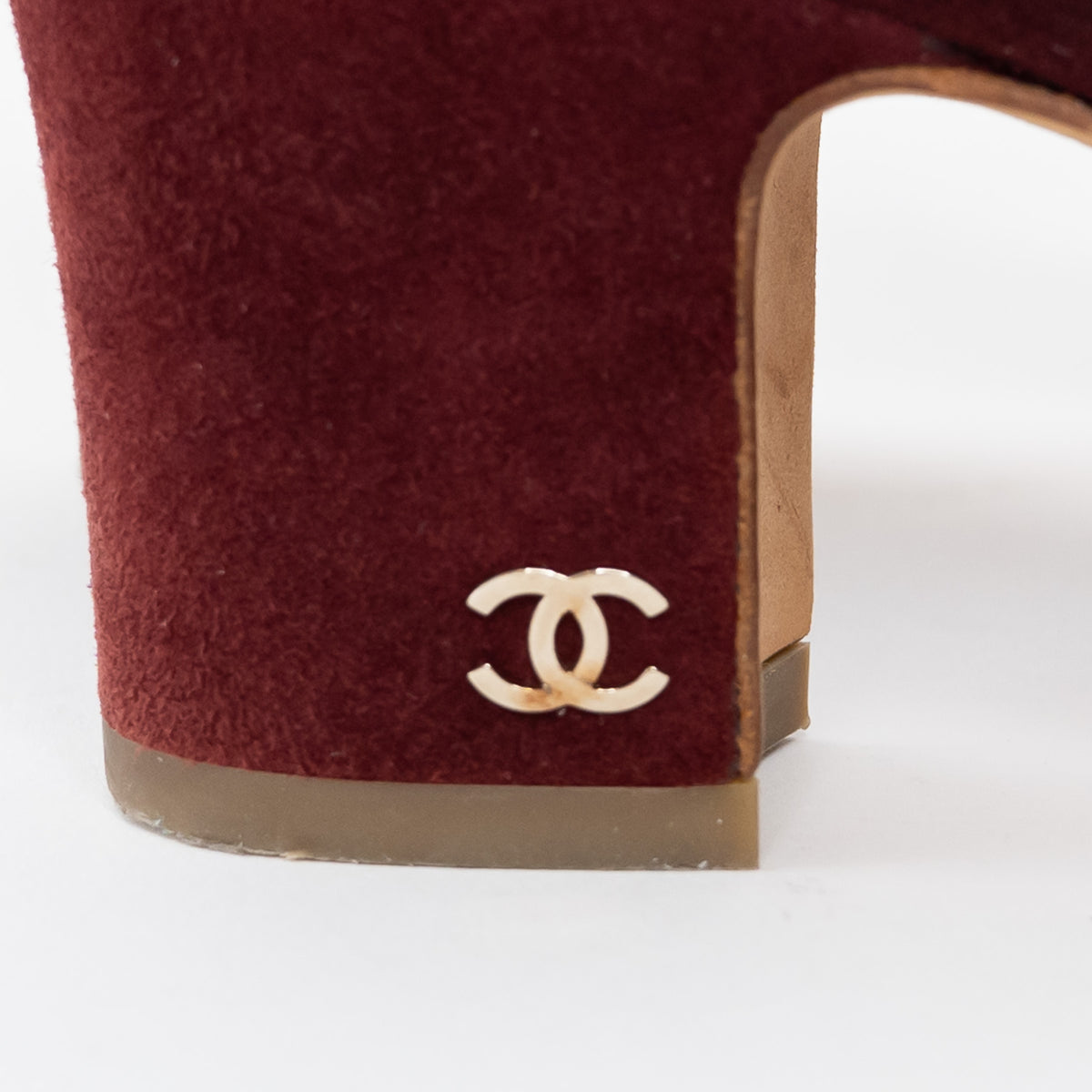 Pre-Loved Chanel™ Burgundy Suede Slingbacks Size 37C