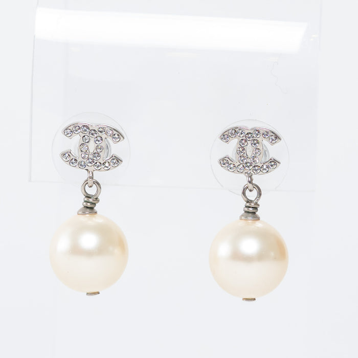 Pre-Loved Chanel™ Silver Tone Inset Crystal Pearl Drop Earrings